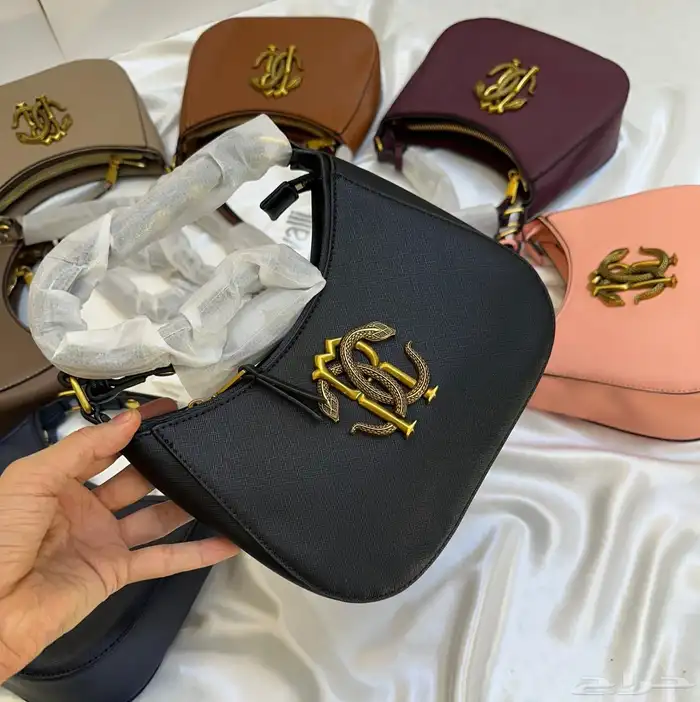 شنط وشوزات للجامعه 31