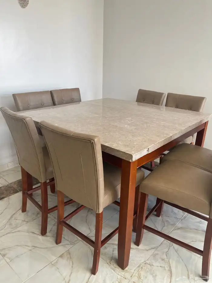 للبيع طاولة طعام سطح رخامي 1