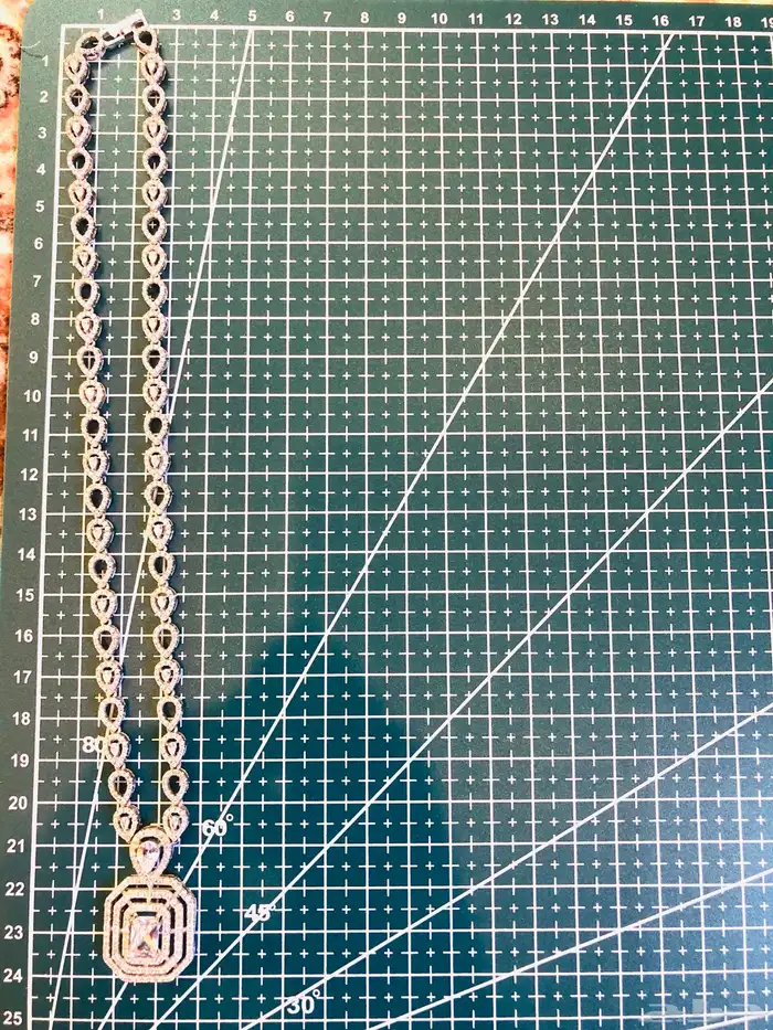 عقد فضة أوروبي ثقيل مختوم مرصع بالكامل بخرز الزركون اللامع 6