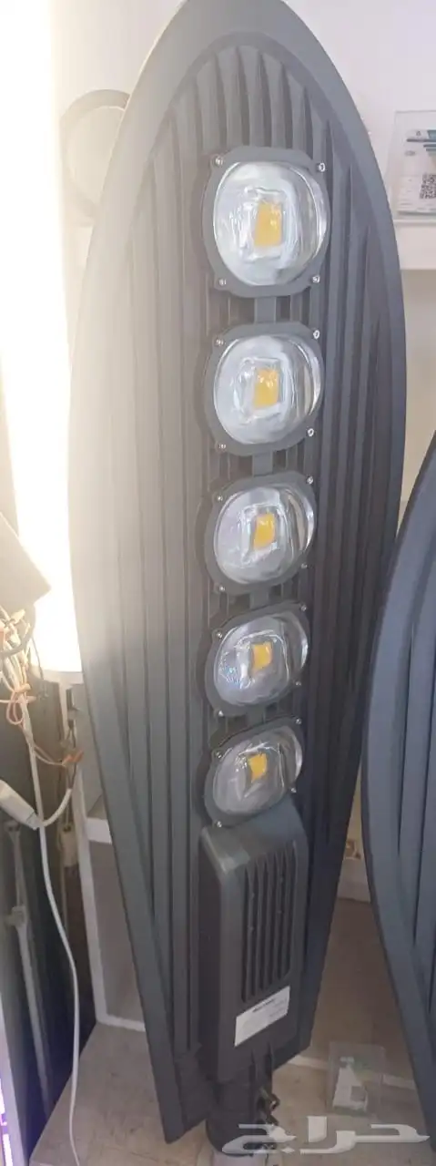 اعمدة شوارع وكشافات وقواعد خرسانيه 12