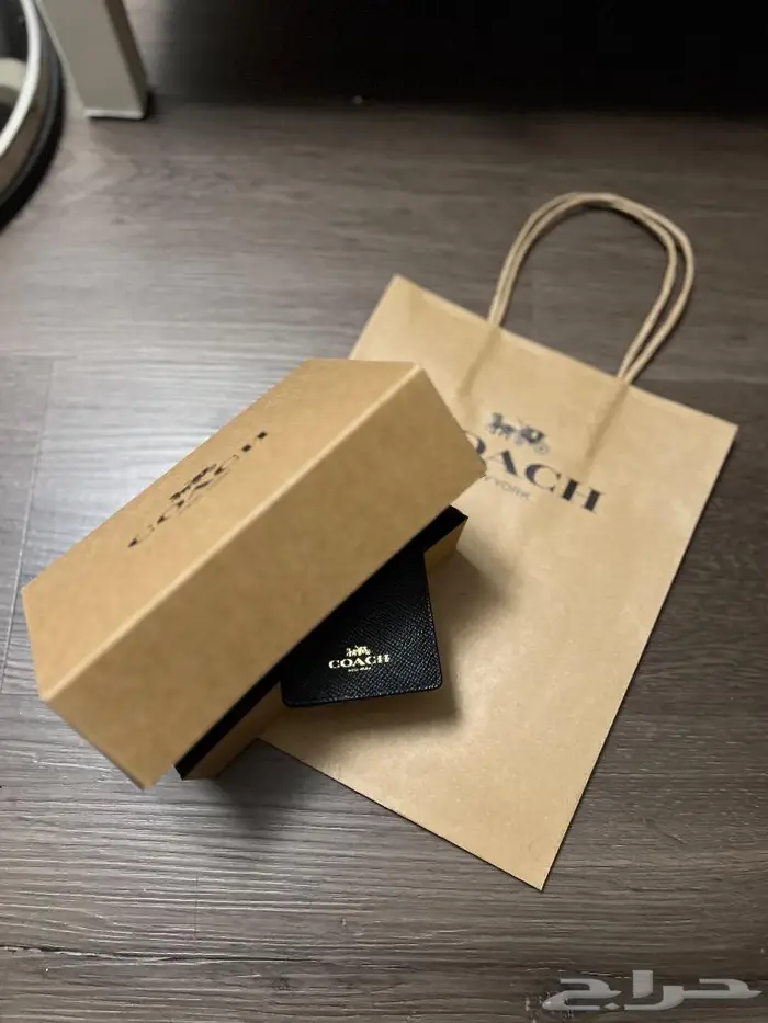 كارد هولدر 4