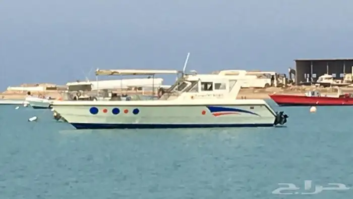 قارب للبيع 0