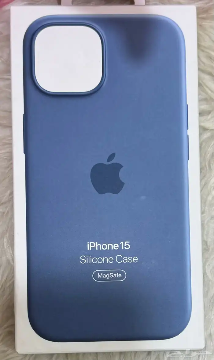 كفر ابل سيلكون ايفون 15 سماوي الدكن اصلي ماك سيف 0