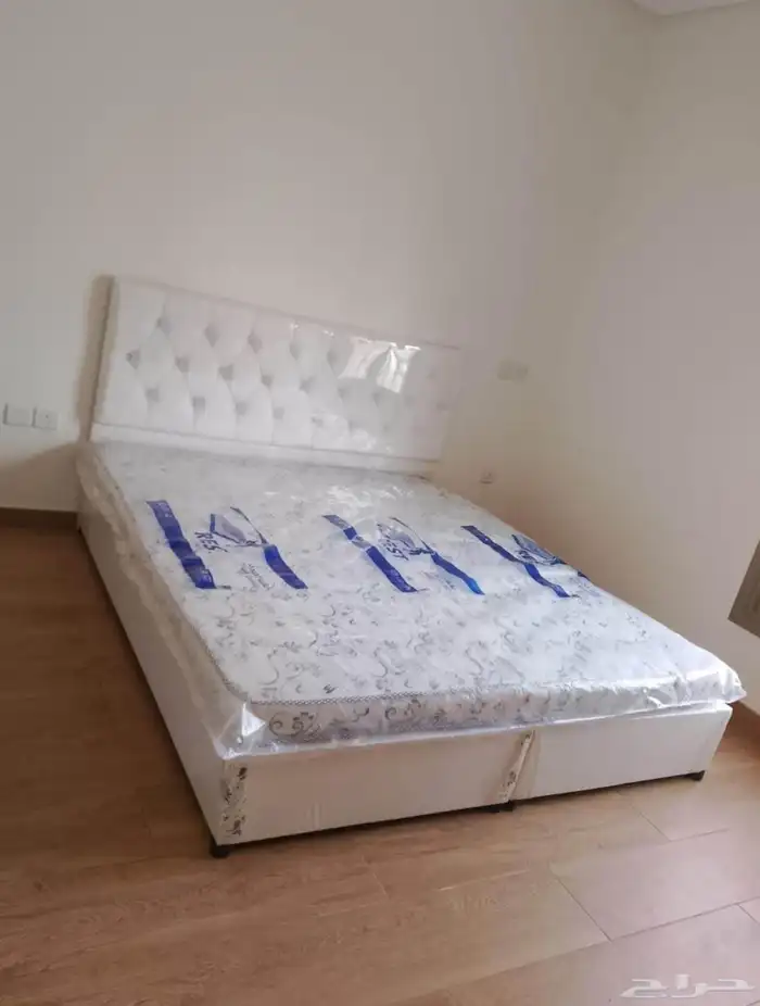 في سرير نفرين 1