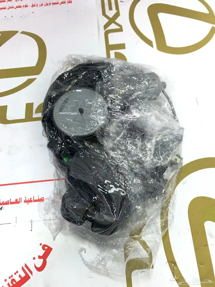 قطع غيار لكزس 0