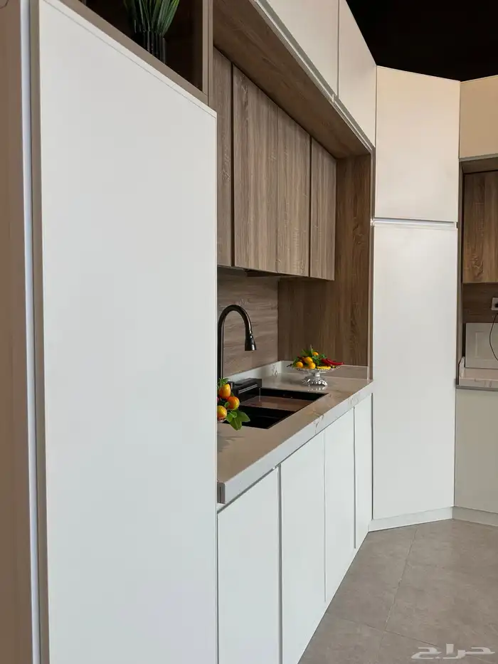 للبيع مطبخ جاهز عرض المحل بسعر مغري 4