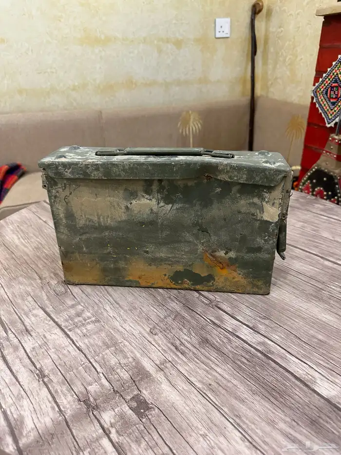 للبيع صناديق قديمة. 0
