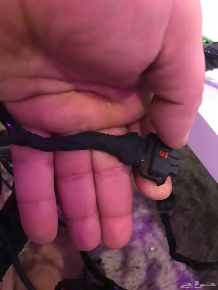 تجديد واصلاح علبه فيوزات و ضفاير السيارات 21