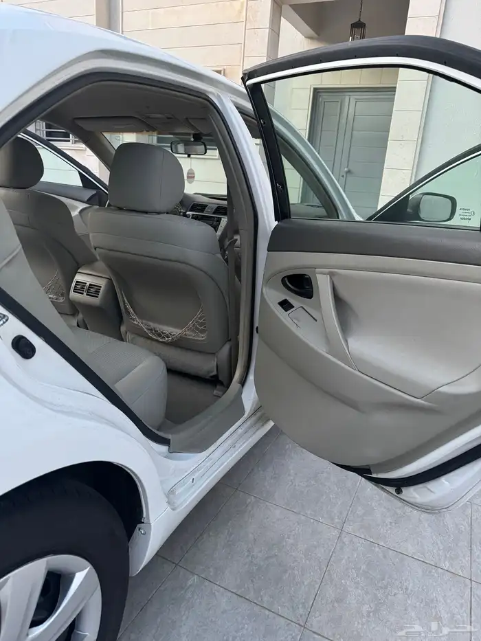 للبيع كامري 2008 GL ماشيه 146 (( تم البيع )) 25