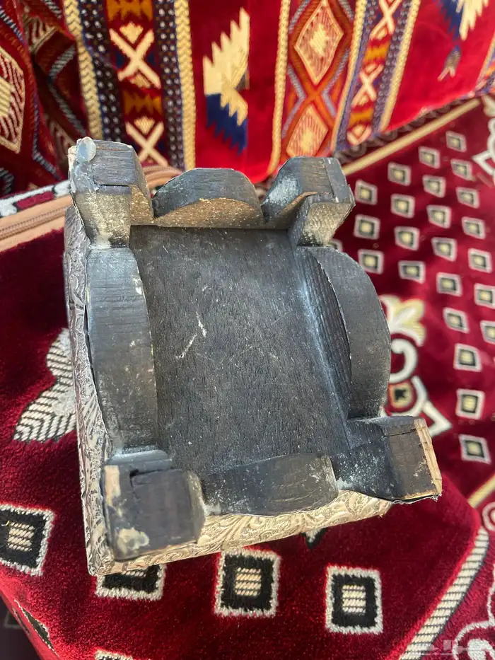 صندوق قديم ملبس فضة 2