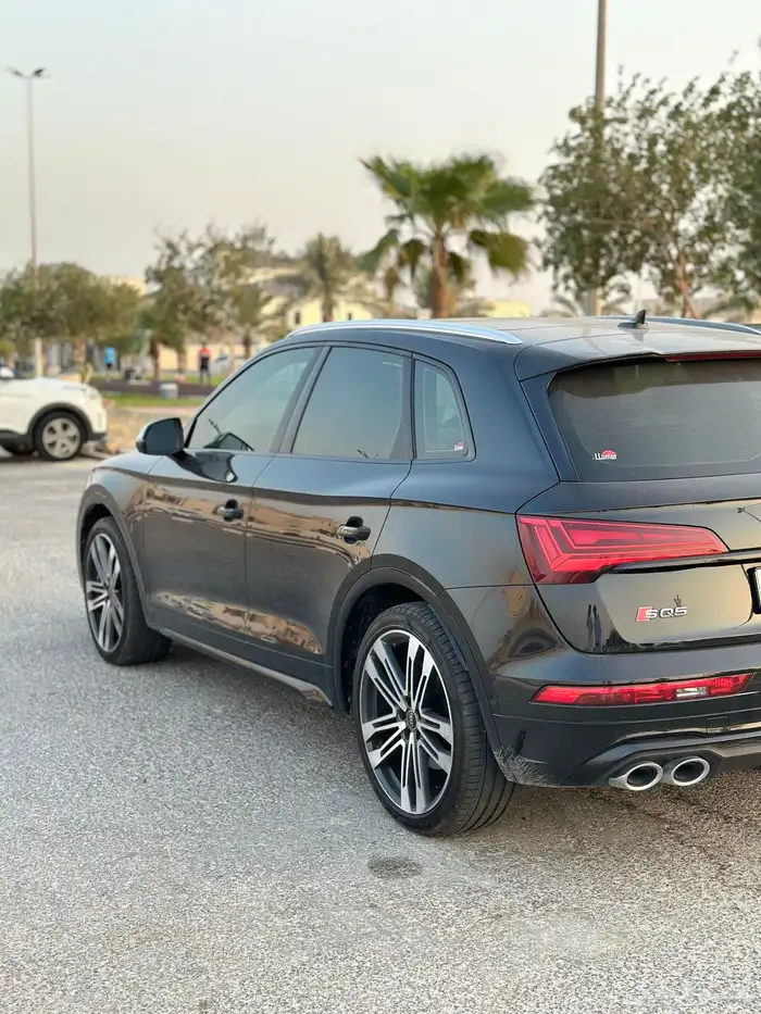 اودي SQ5 سبورت 5