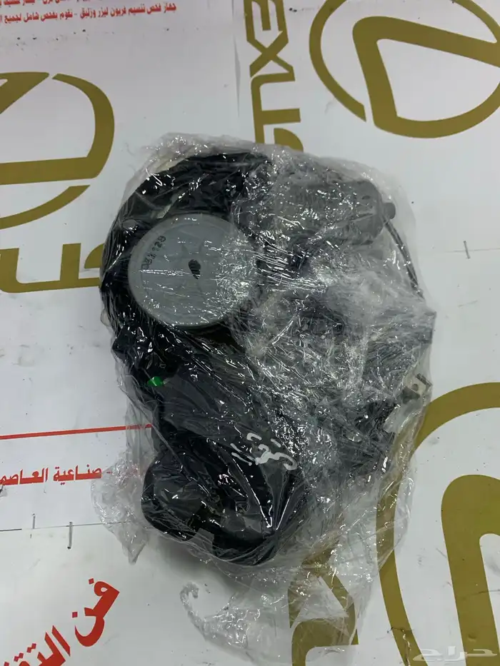 قطع غيار لكزس 2