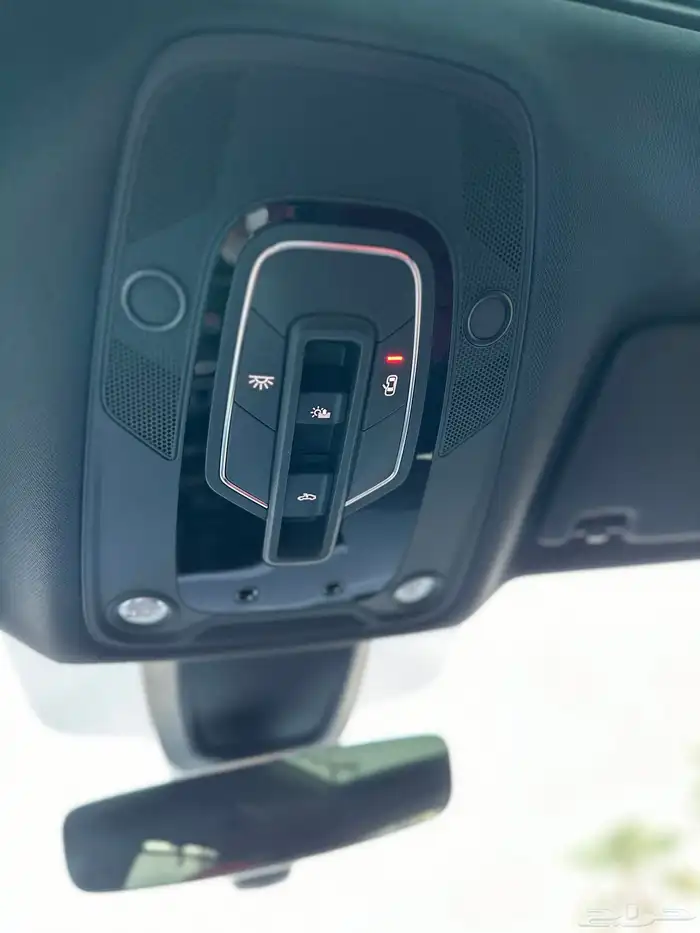اودي SQ5 سبورت 15