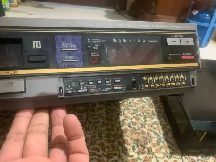 فيديو سوني ياباني قديم تراث انتيكا تحف شريط صغير يحتاج صيانة 9