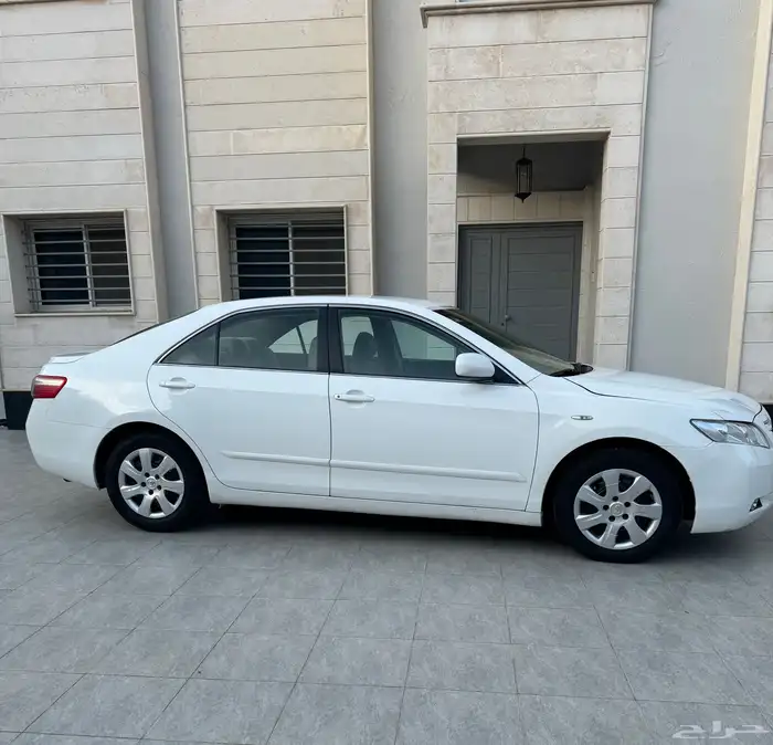 للبيع كامري 2008 GL ماشيه 146 (( تم البيع )) 4