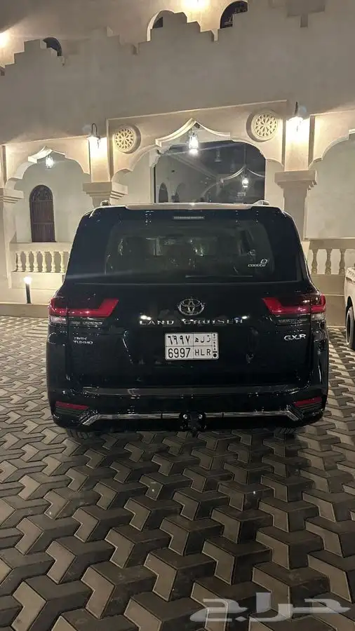 جي اكس ار 2024 اسود رقم 4 4
