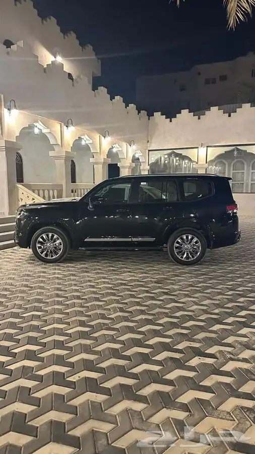 جي اكس ار 2024 اسود رقم 4 2