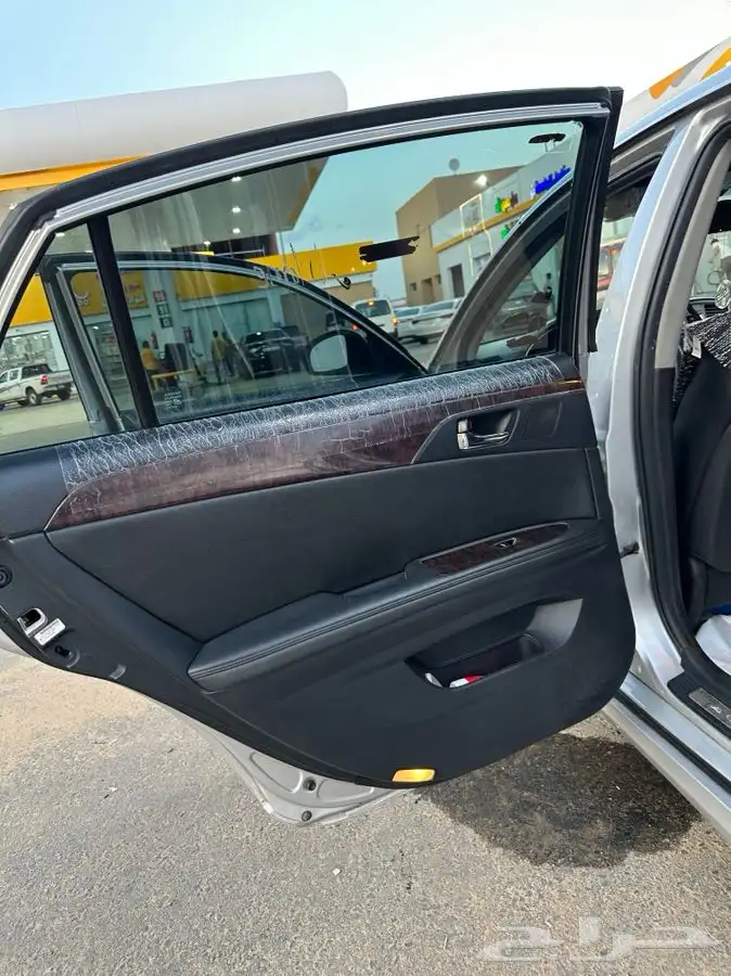 للبيع او البدل افالون موديل 2011 15