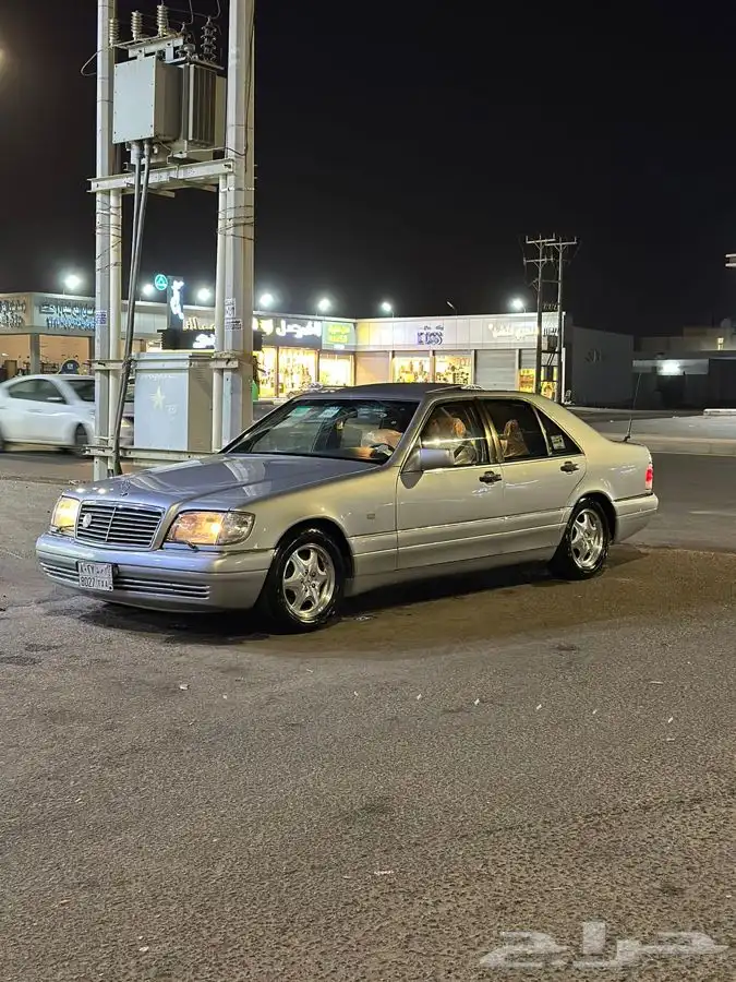 مرسيدس شبح 320 1
