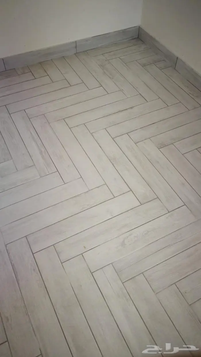 باركيه ارضيات طريقه تركيب اهرامات 1