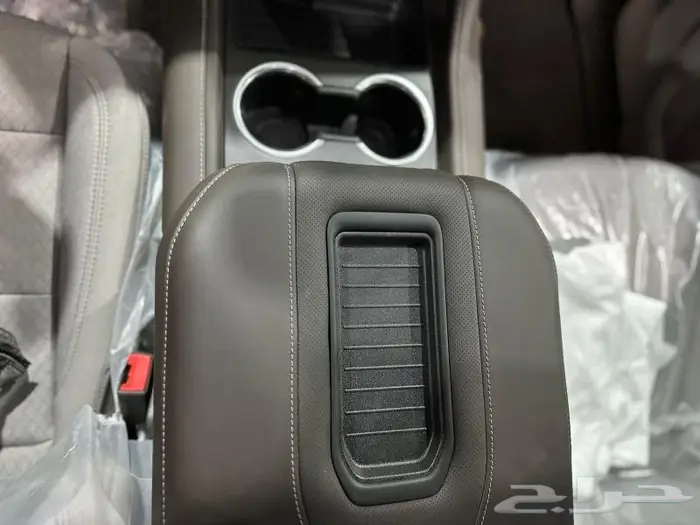 جي ام سي يوكن طويل SLE 2024 بدون دبل جديد 13