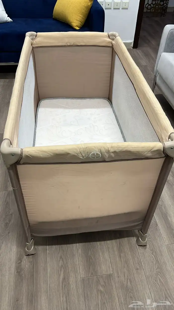 سرير اطفال لون بيج 1