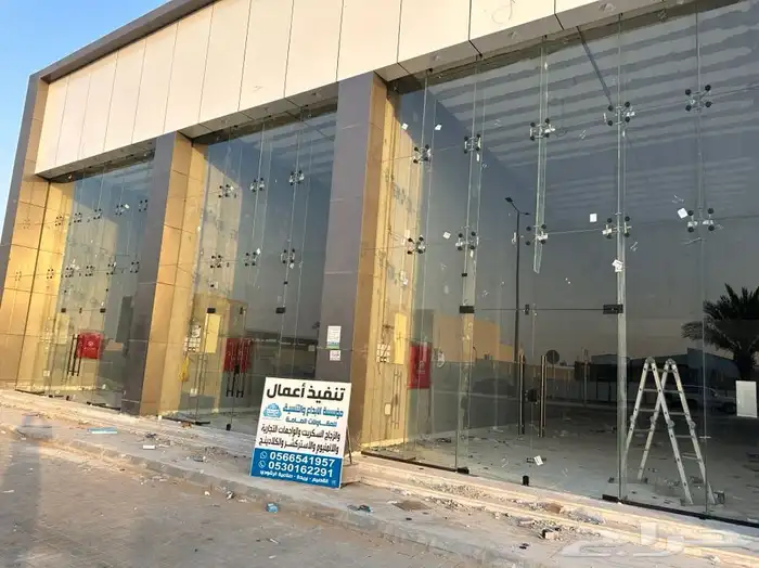 تركيب واجهات زجاج سكريت والمنيوم وواجهات محلات تجاريه 24