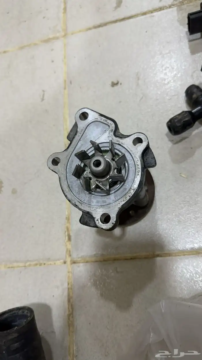 قطع غيار نيسان اورفان ونفارا 6