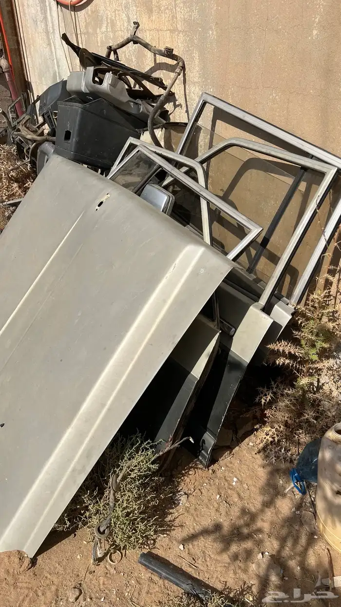 قطع جيب باترول 92 تشليح الموقع ساجر 3