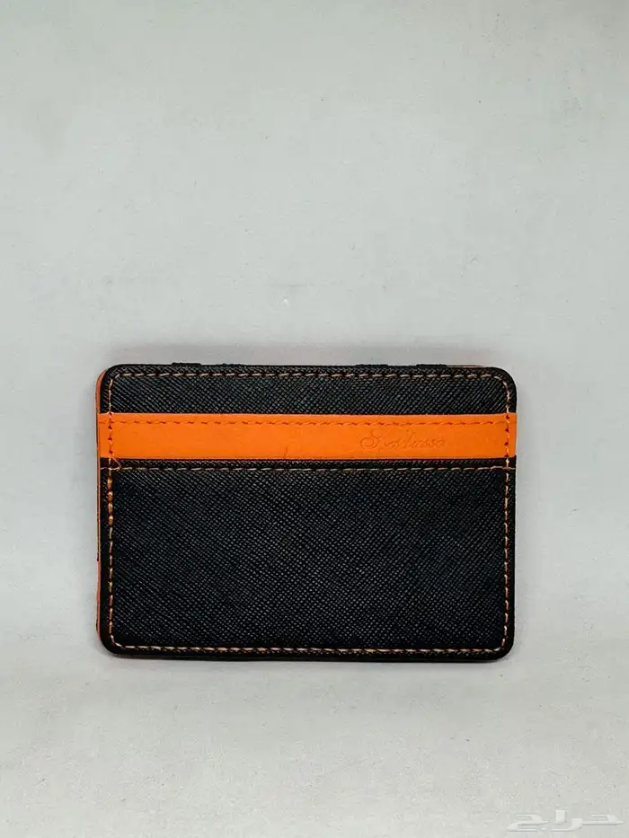 محافظ ماركات عالمية من 35 ريال 85 ريال رجالي ونسائي 16