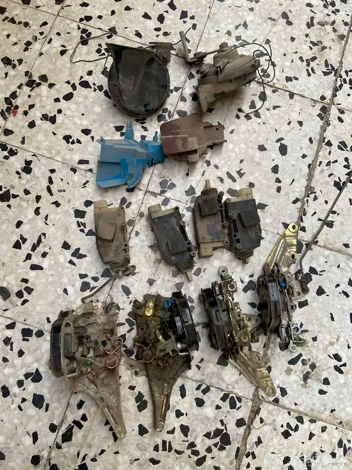 قطع لومينا و كابريس 2000-2006 مستخدمة اصلية 4