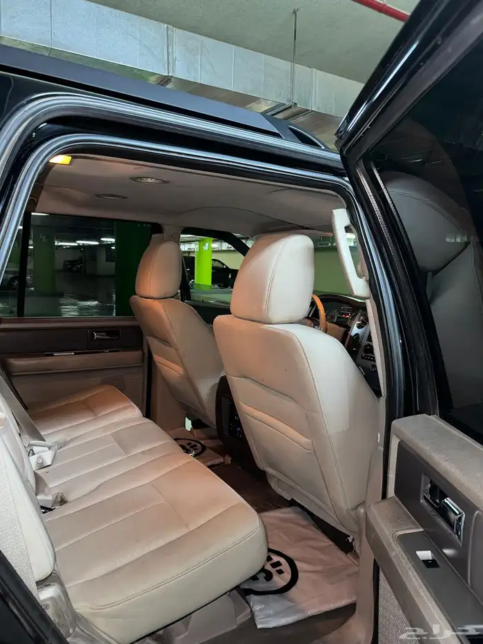 فورد اكسبدشن 8