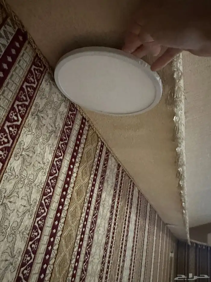 اناره كبيره مع خاصيه تركب بفتحه اصغر منها 0