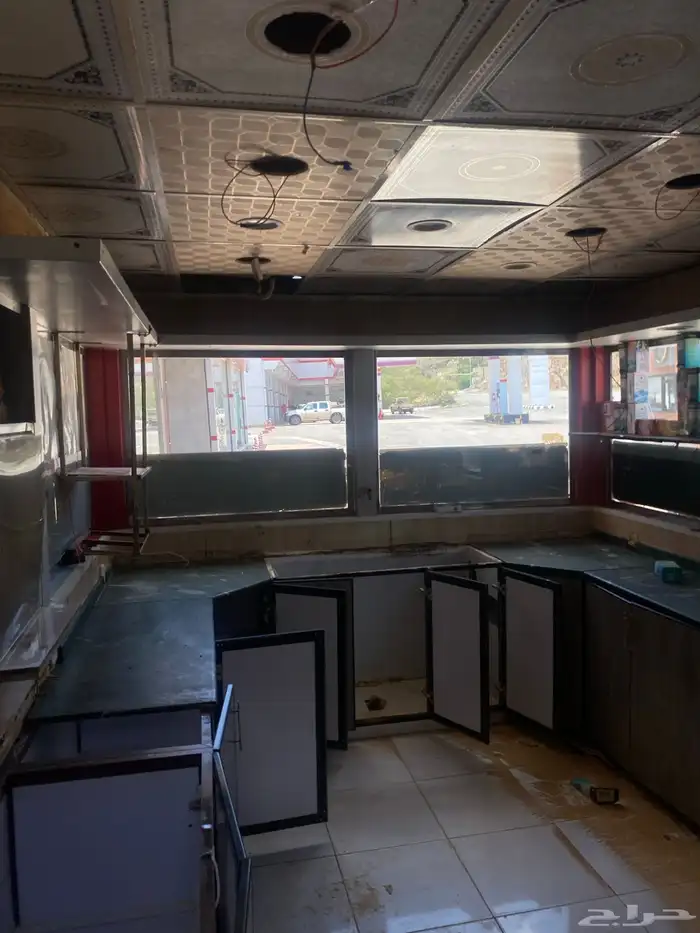 بوفيه للبيع 0