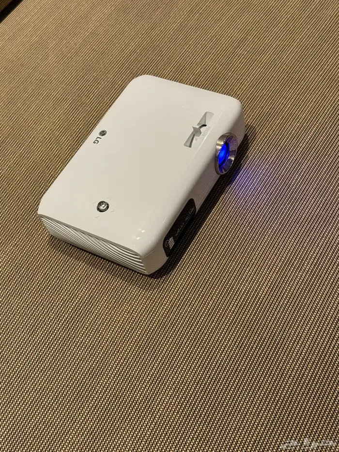 بروجكتر LG 2
