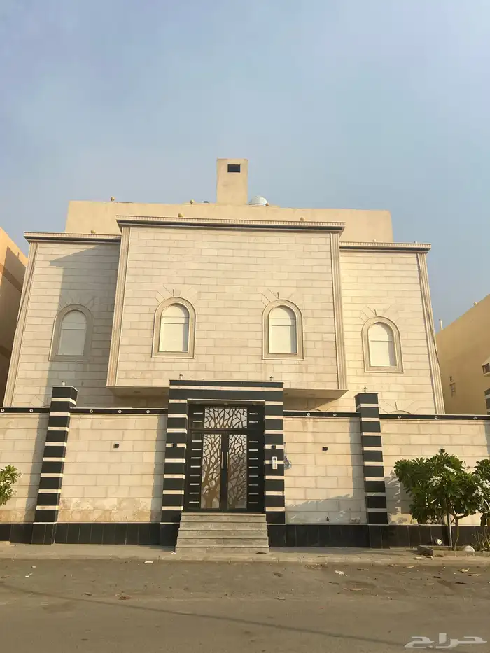 عماره للبيع الصالحيه موقع مميز 0