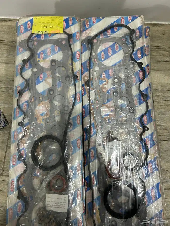 للبيع قطع نيسان 3