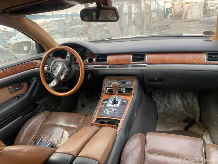 اودي A8 موديل 2008 بيع قطع غيار فقط 4