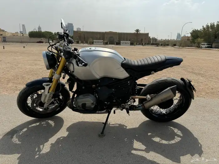 Custom BMW R Nine T 0