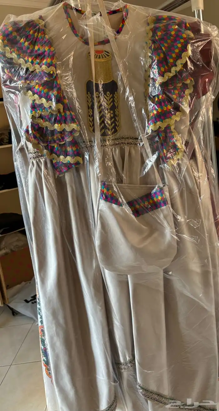 فساتين 1