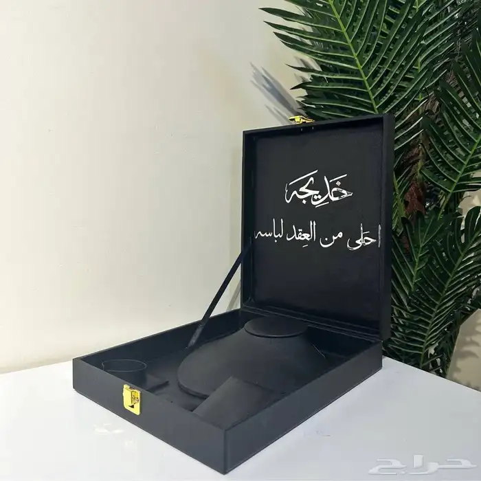 بوكس اكسسوارات بالاسم 12