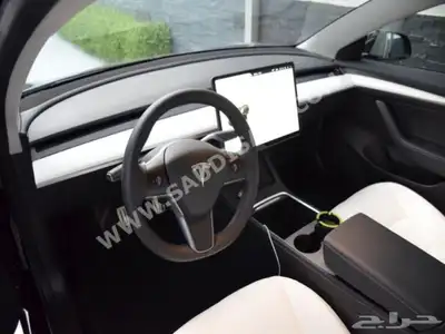 Tesla Model 3 0