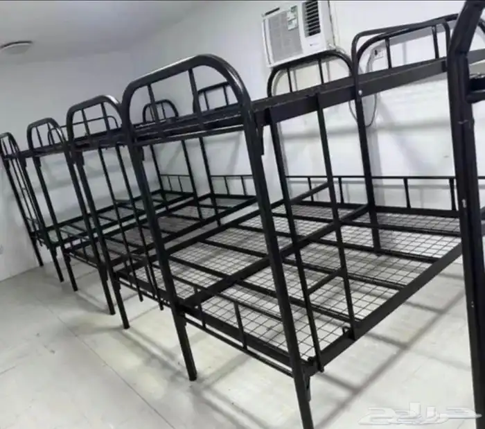 سرير حديد دورين جديد اسره حديد. مع مراتب وبطانيات ومخدات 3