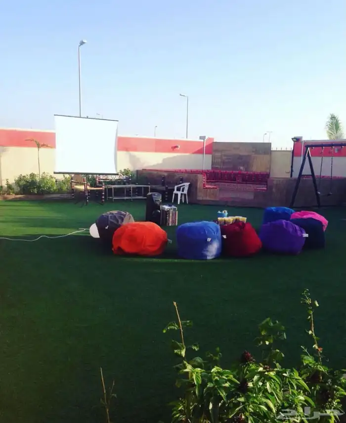 جلسات خارجيه للترفيه   جلسات سينما 1