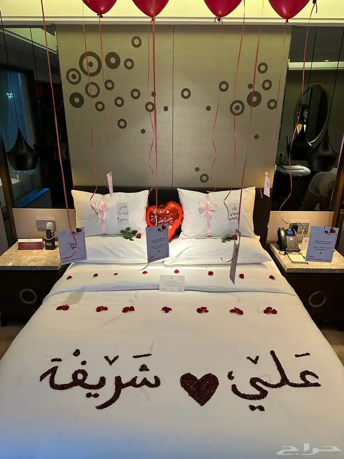 تزين غرفه ورد بالونات ميلاد زواج ذكرى 24