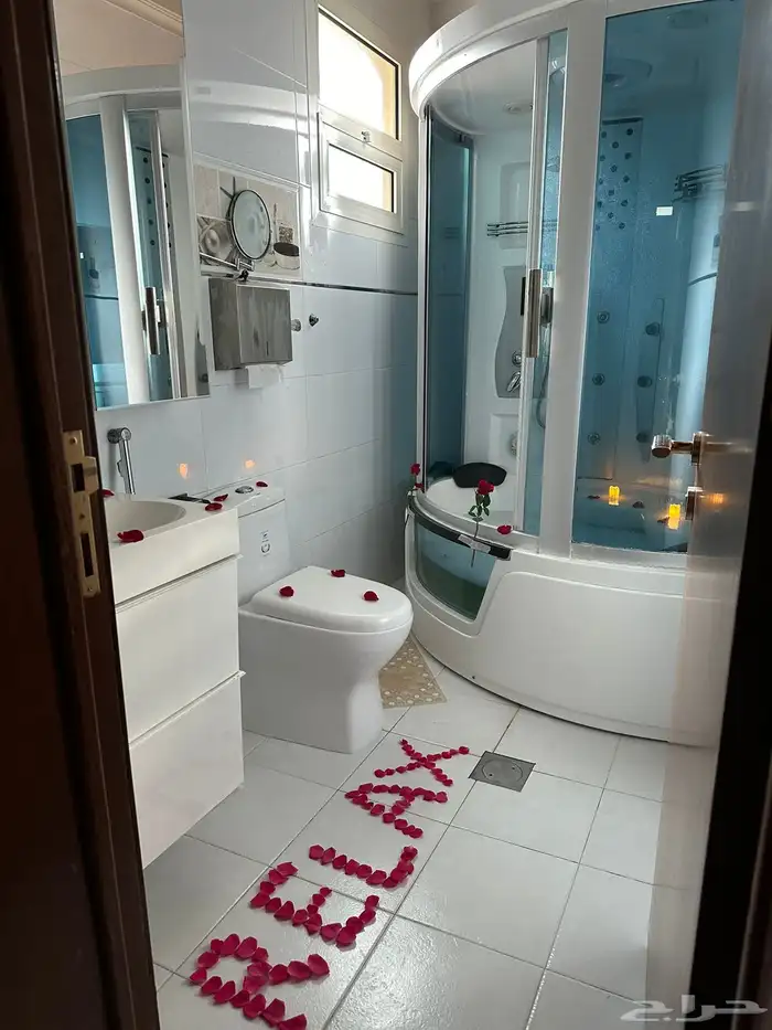 تزين غرفه ورد بالونات ميلاد زواج ذكرى 10