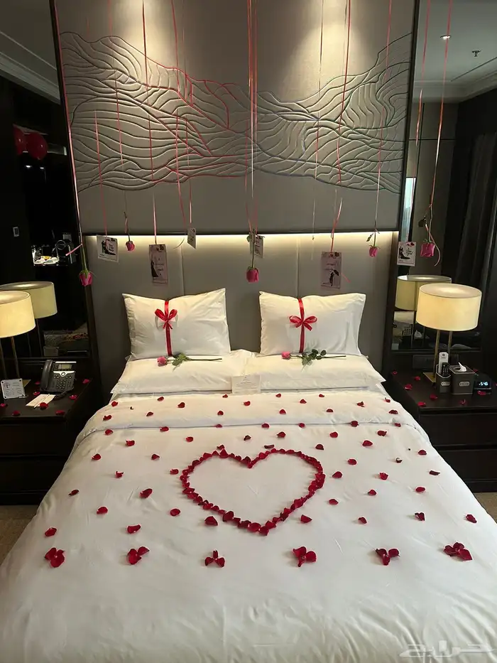 تزين غرفه ورد بالونات ميلاد زواج ذكرى 4