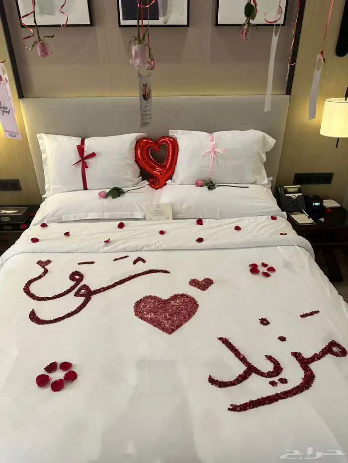 تزين غرفه ورد بالونات ميلاد زواج ذكرى 13