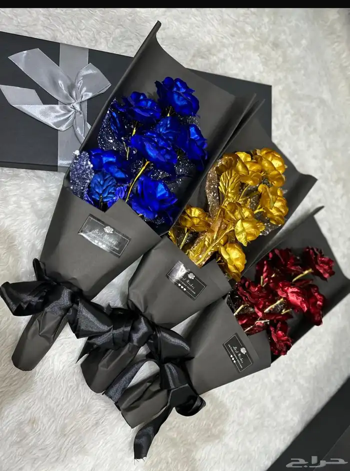 بوكيه ورد مطلي بالذهب 0