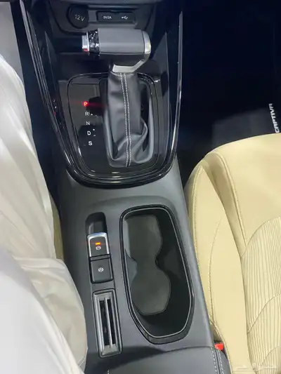 كابتفيا 2025 بريمير 12